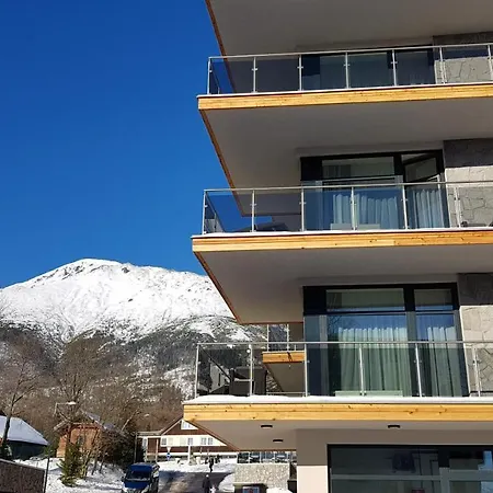 Marco Hrebienok Apartment