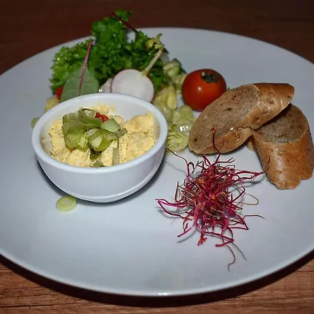 Marco Hrebienok 아파트